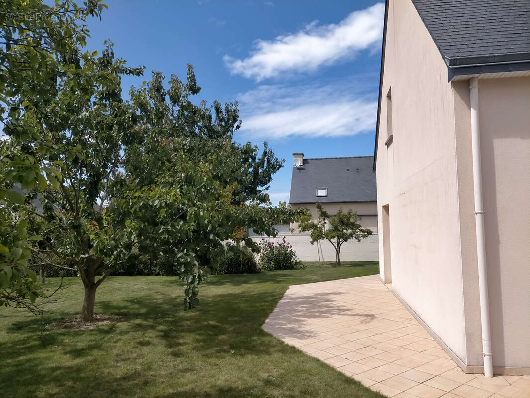 Maison à PLESSIX-BALISSON