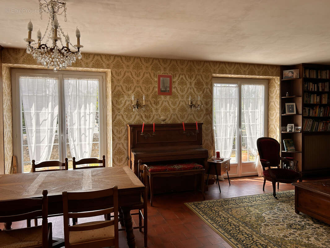 Maison à LE PECHEREAU