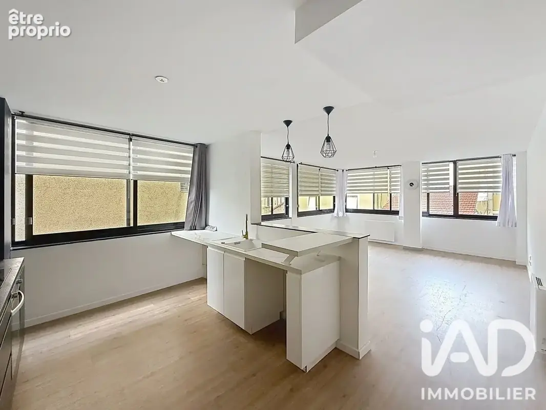 Photo 1 - Appartement à ROMANS-SUR-ISERE