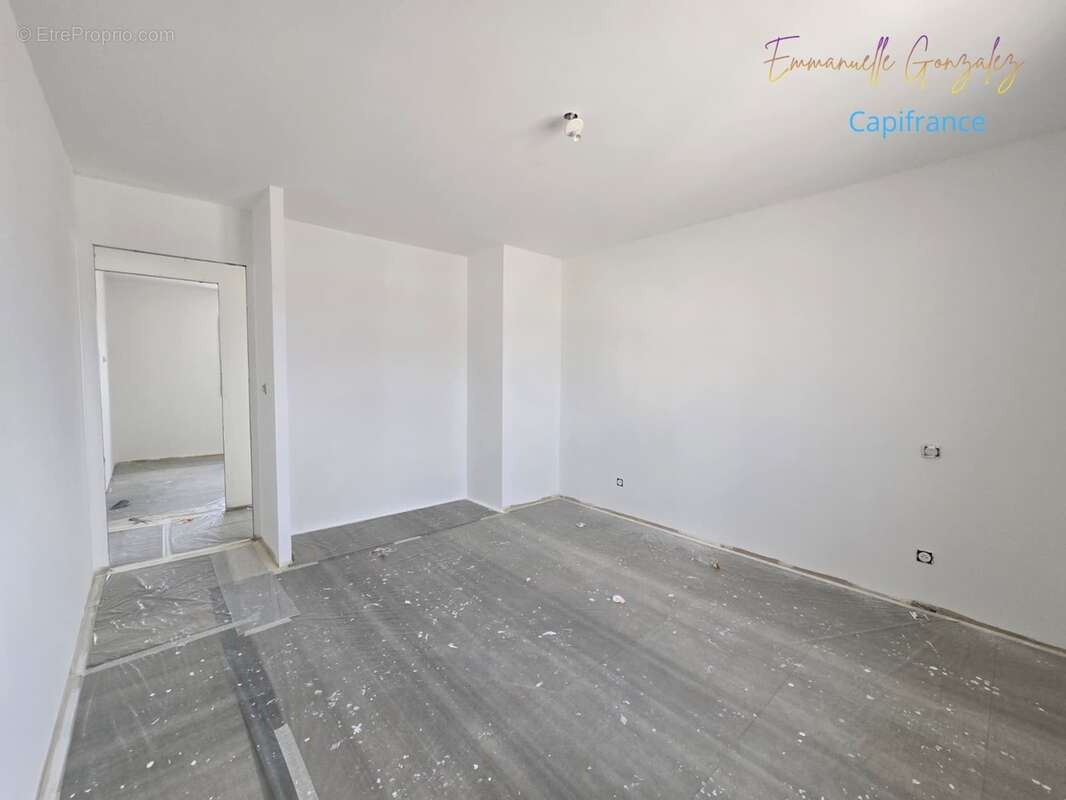 Villa contemporaine 150 m² à BASSAN (34) - photo 21