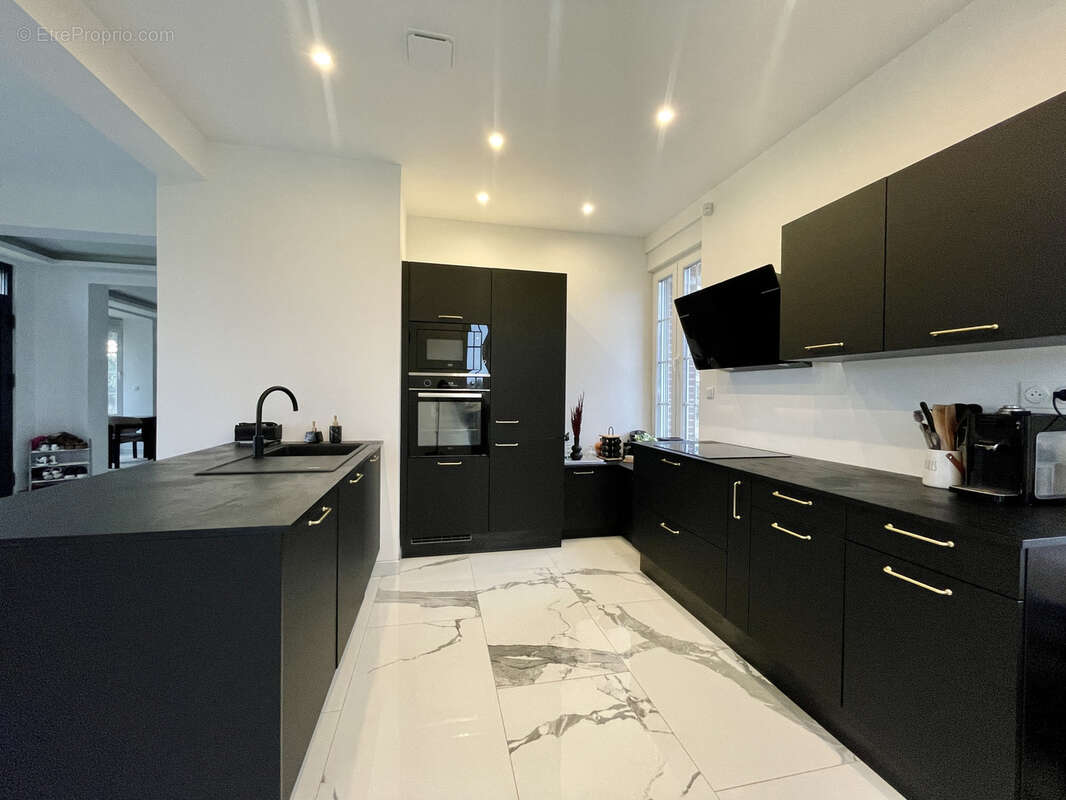 Maison à ANGERVILLE-LA-CAMPAGNE