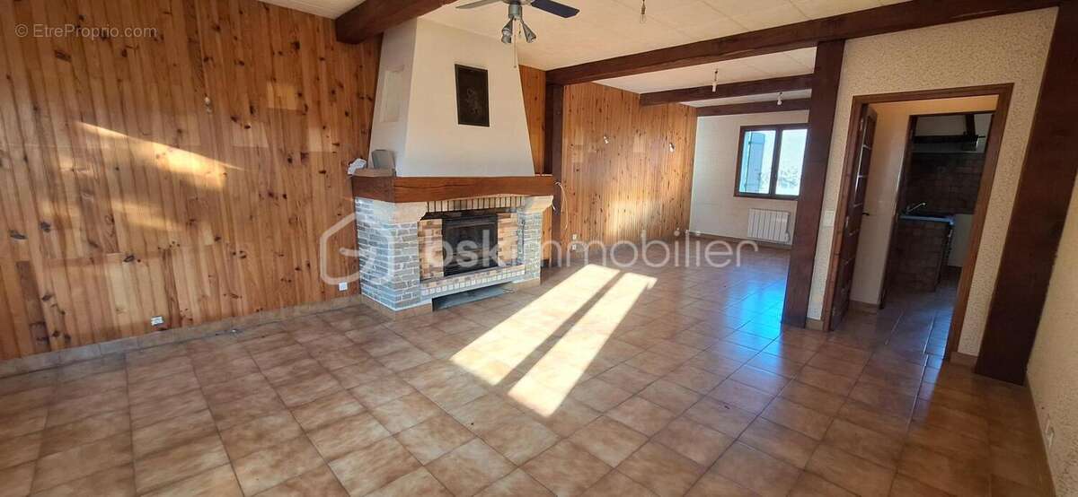 Maison à NOGENT-SUR-VERNISSON