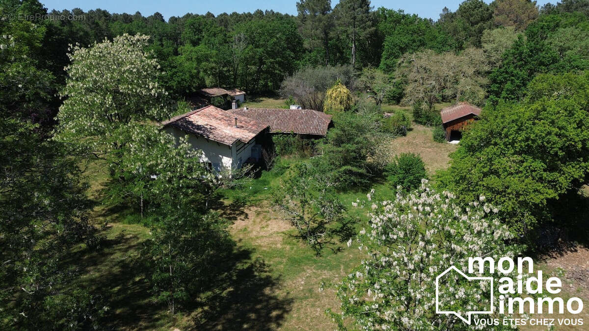 Maison à CASTELJALOUX