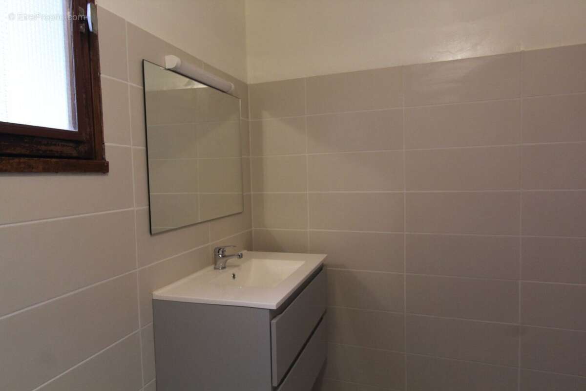 Maison à SAINT-MICHEL-EN-L'HERM