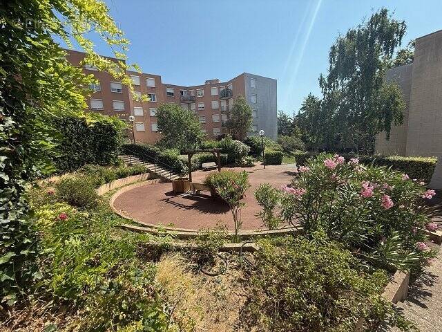 Appartement à MAISONS-ALFORT