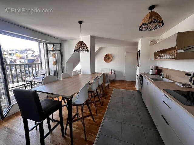 Appartement à TROUVILLE-SUR-MER