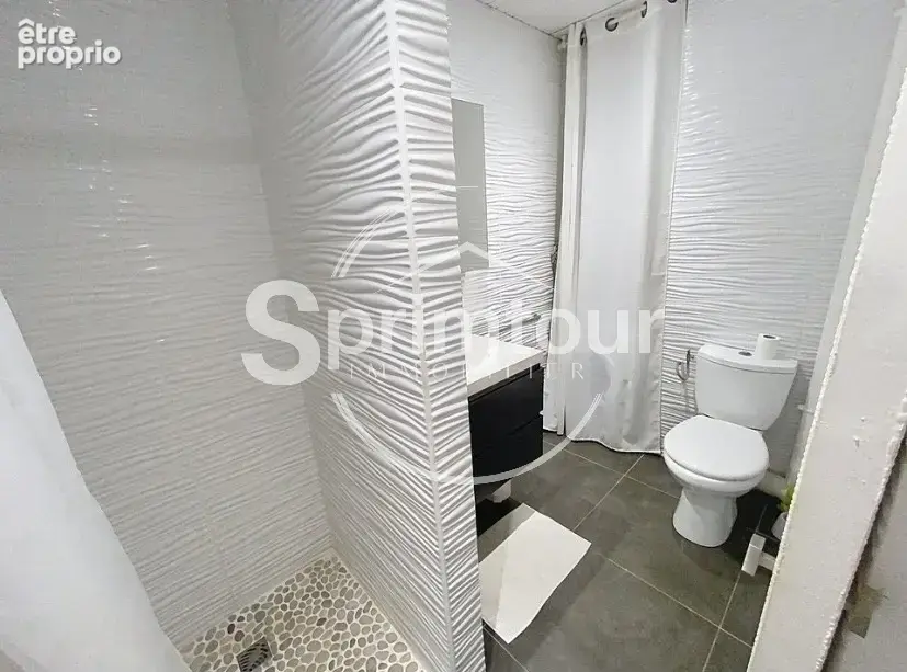 Marina Saint-Francois - Appartement T3 meublé en rez-de-chaussée avec piscine - photo 6