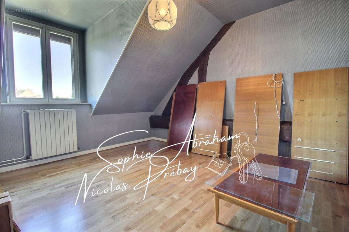 Maison à ANGERVILLE