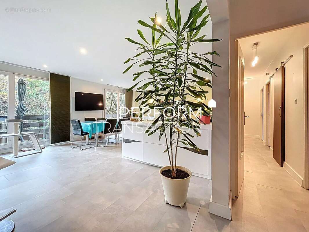 Appartement à SASSENAGE