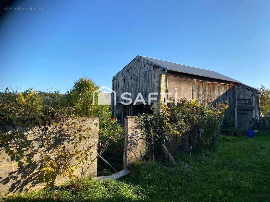 Maison 73 m² à Saint-Cyr  - photo 3