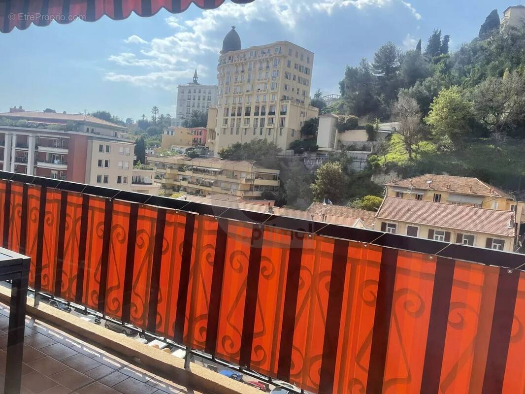 Appartement à MENTON