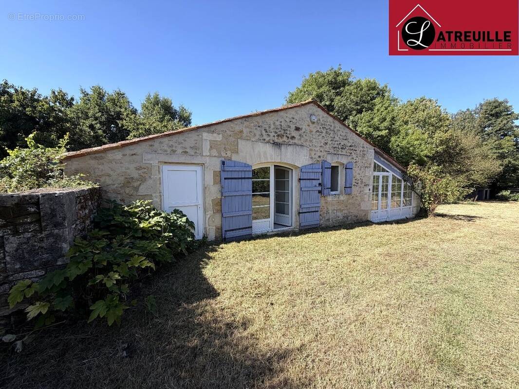 Maison à CRAVANS