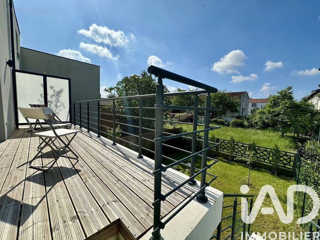 Photo 1 - Maison à CHENNEVIERES-SUR-MARNE