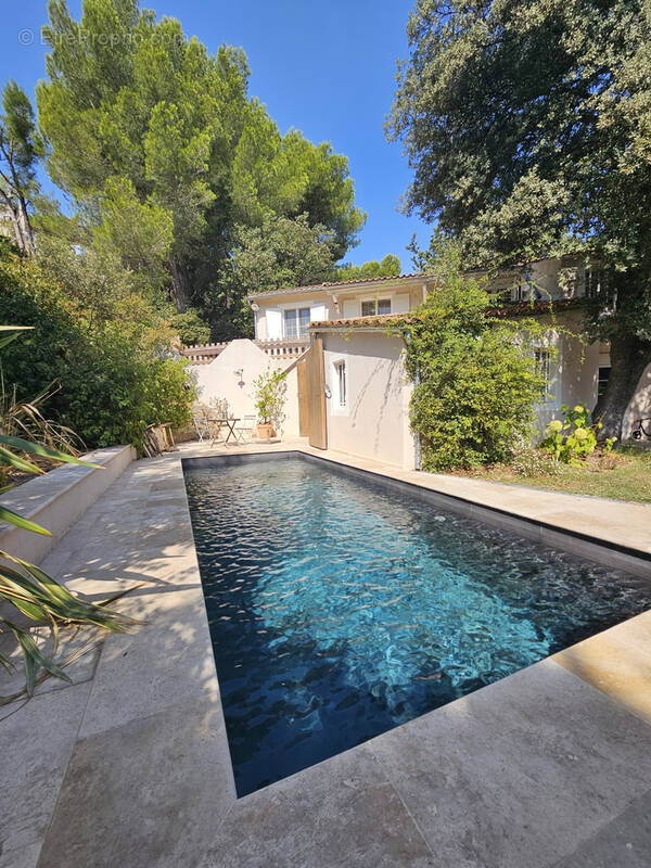 Maison à PARADOU