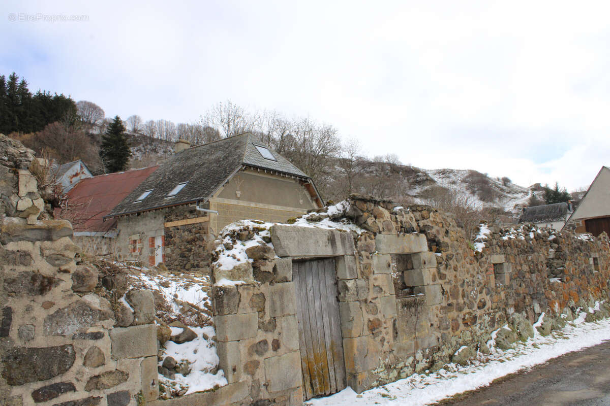 Maison à COLLANDRES
