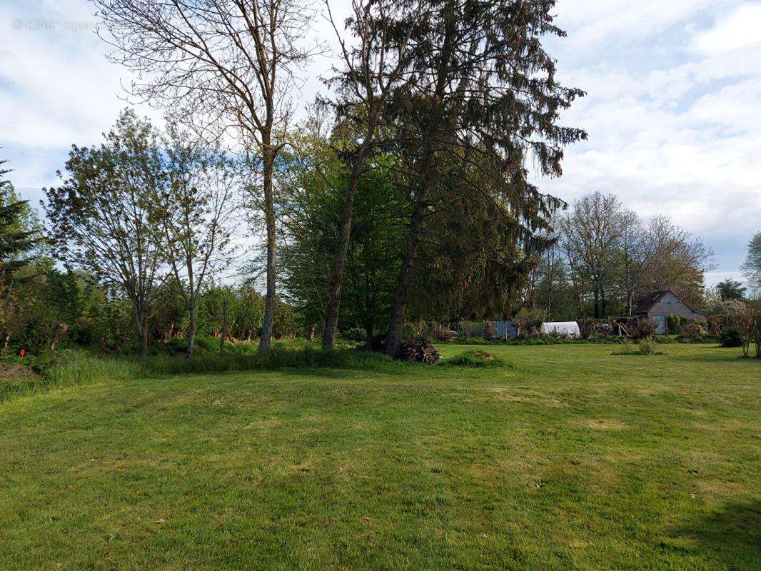 Terrain à BOURG-ACHARD