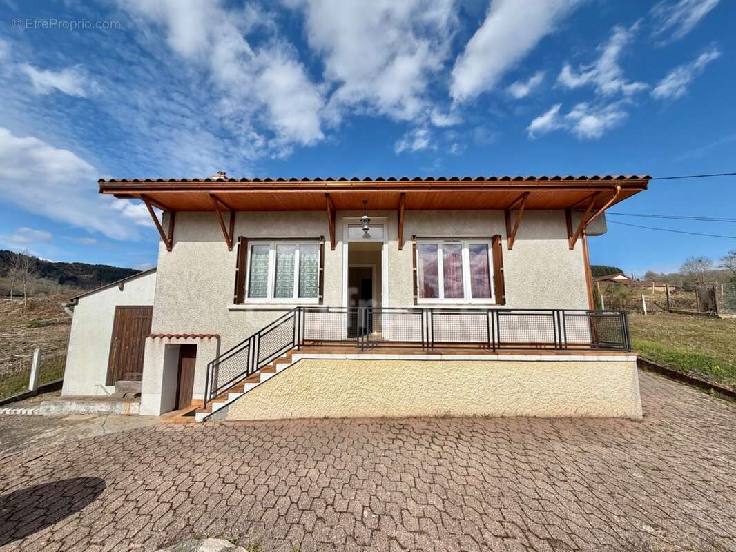 Maison 70 m² – 2 chambres  - terrain clos 1 425 m² – double garage - photo 10