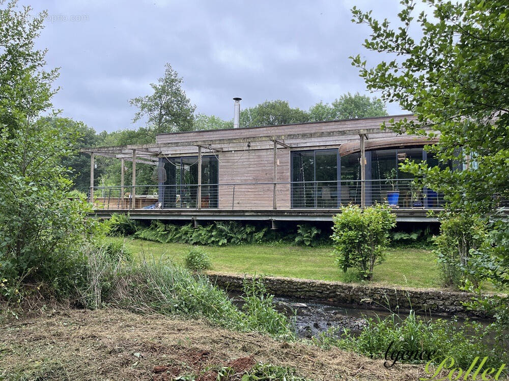 Maison à AUBIGNY-SUR-NERE