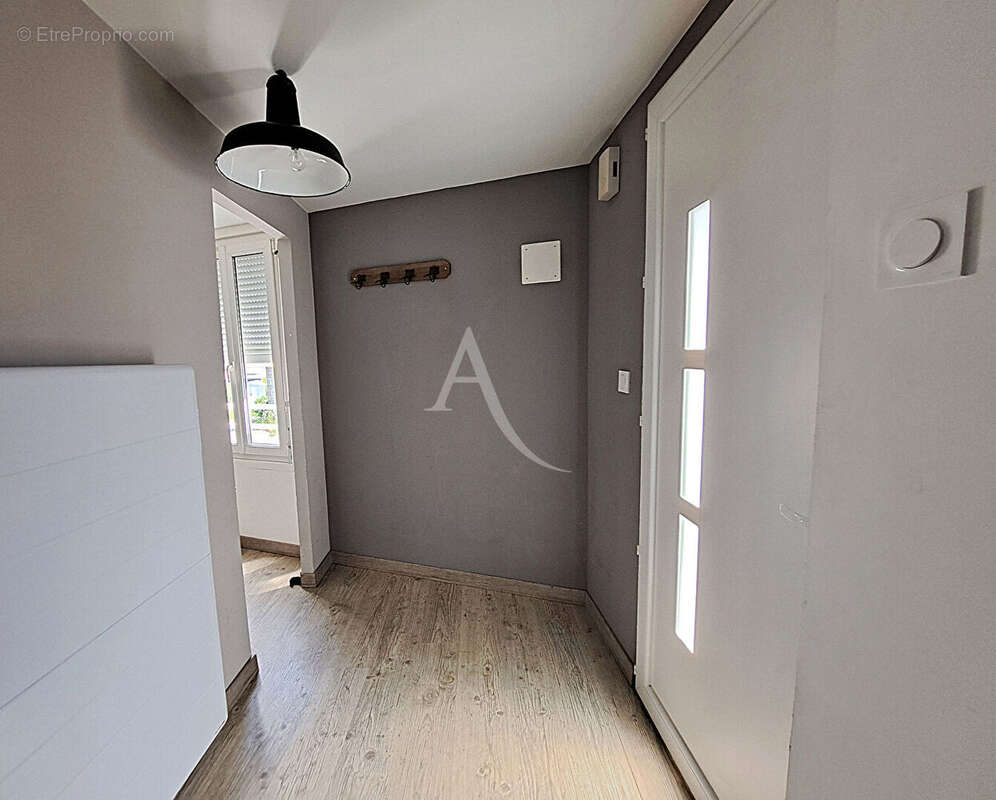 Maison à LES HERBIERS