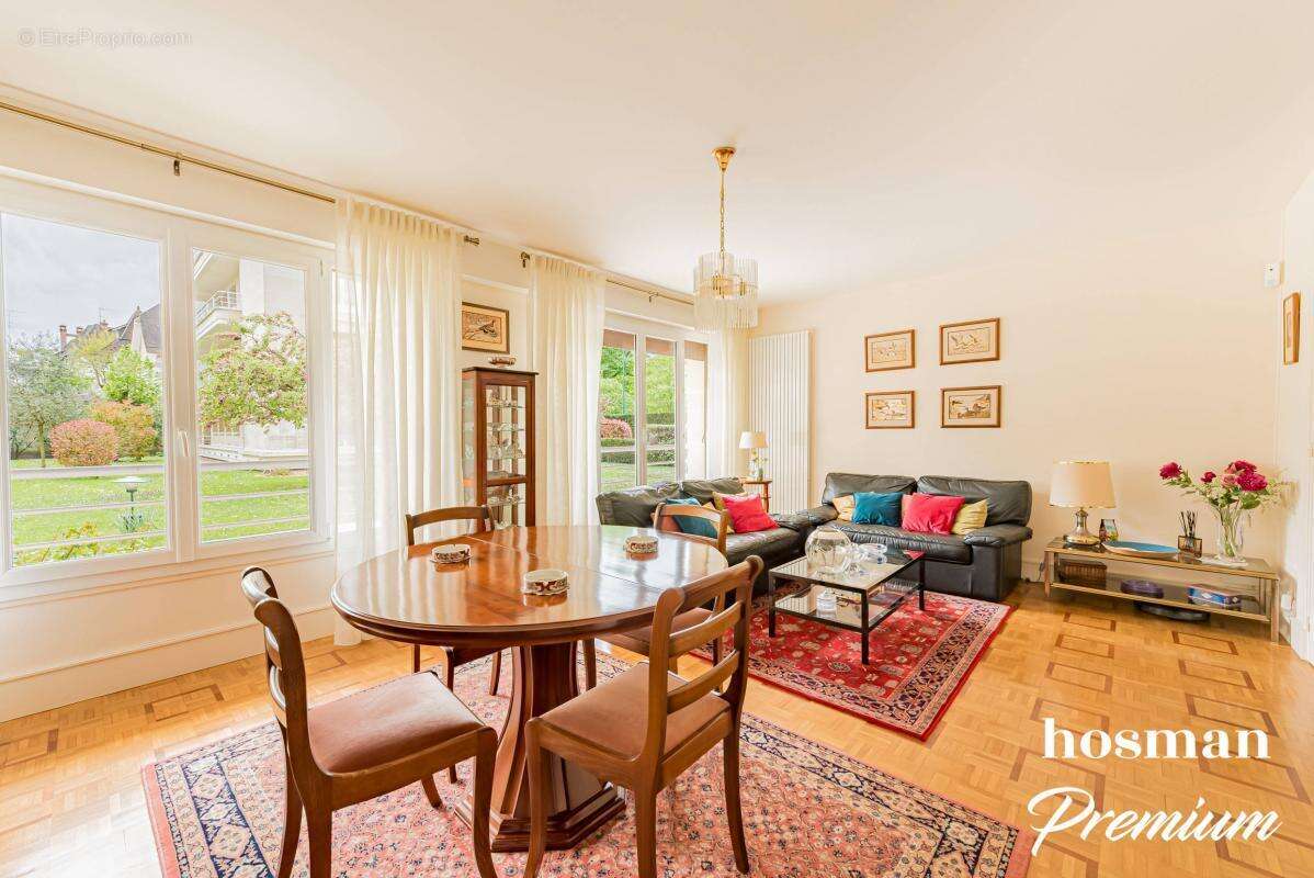 Appartement à NOGENT-SUR-MARNE