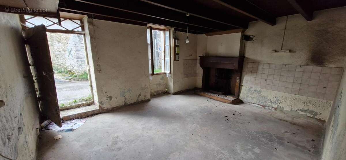 Photo 3 - Maison à SAINT-JEAN-D'ANGELY