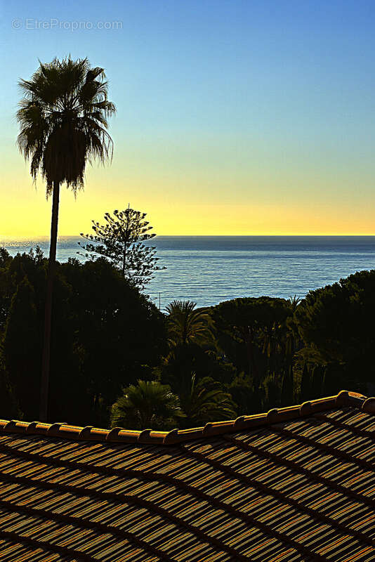 Appartement à MENTON