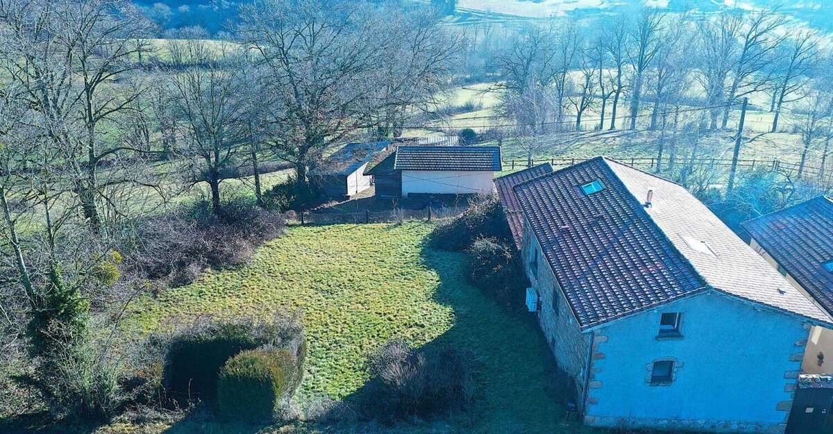 Maison à LONGESSAIGNE