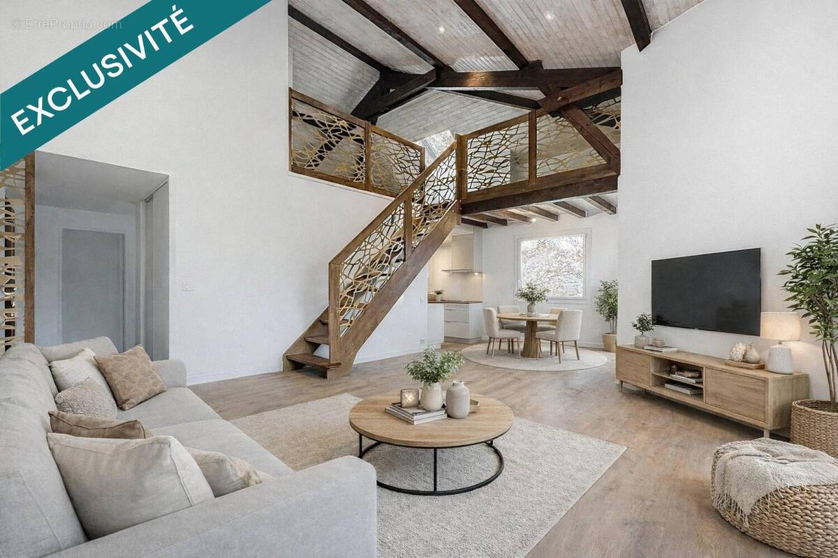 Photo 1 - Appartement à VIRY