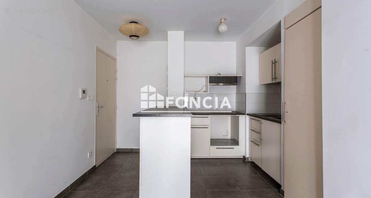 Appartement à MARSEILLE-10E