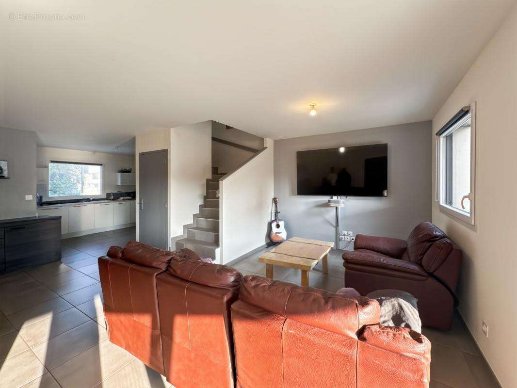 Maison à BEAUMONT-LES-VALENCE