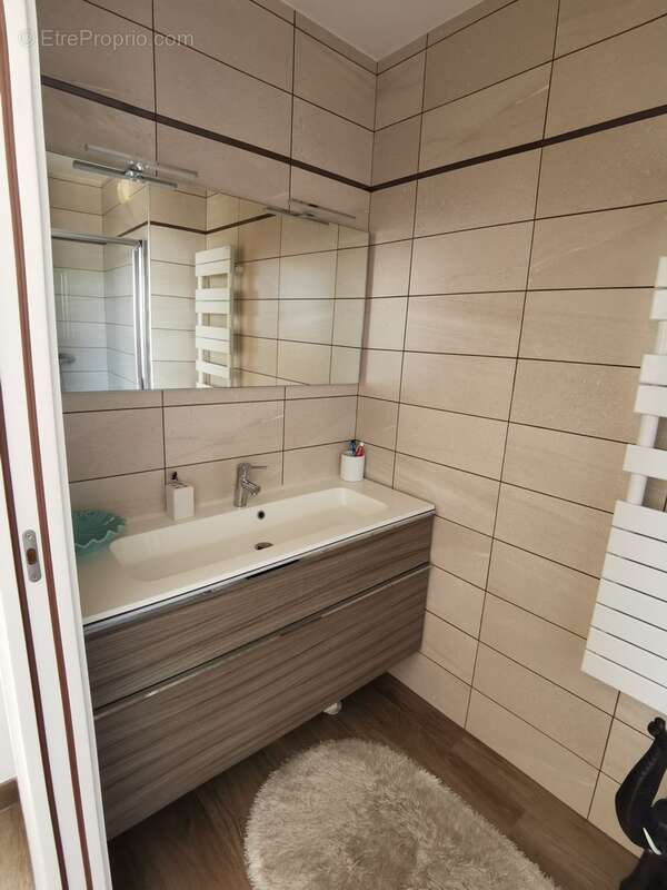 4 pieces dernier etage + terrasses - vue panoramique mer - chambrun - photo 23