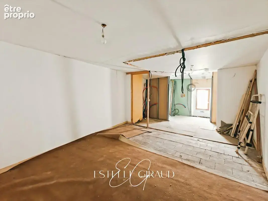Maison en pierre sur Puicheric 2 pièces - photo 6