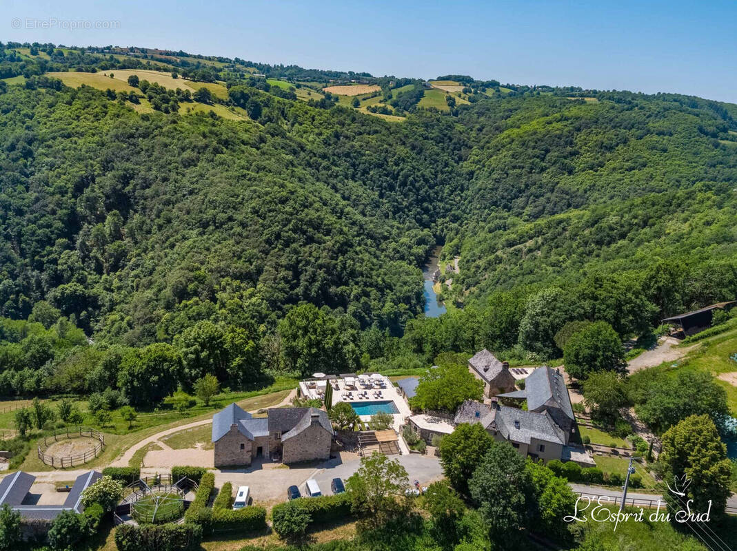 Maison à VILLEFRANCHE-DE-ROUERGUE
