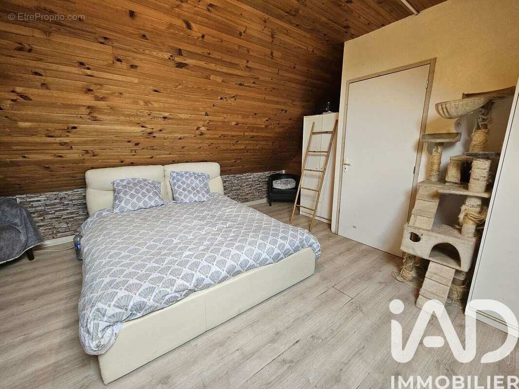 Photo 8 - Maison à PUY-SAINT-EUSEBE