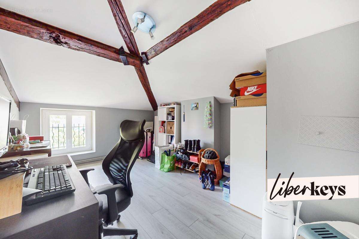 Appartement à OULLINS