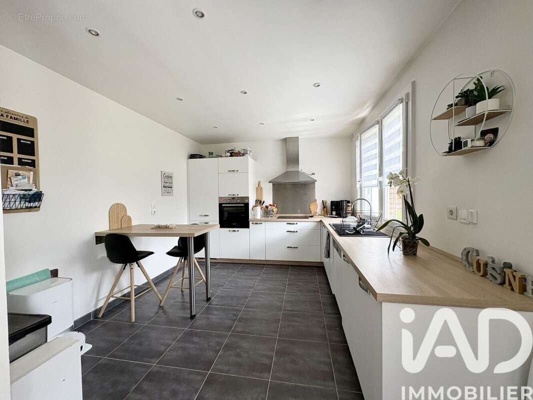 Photo 9 - Maison à BELLOY-EN-FRANCE
