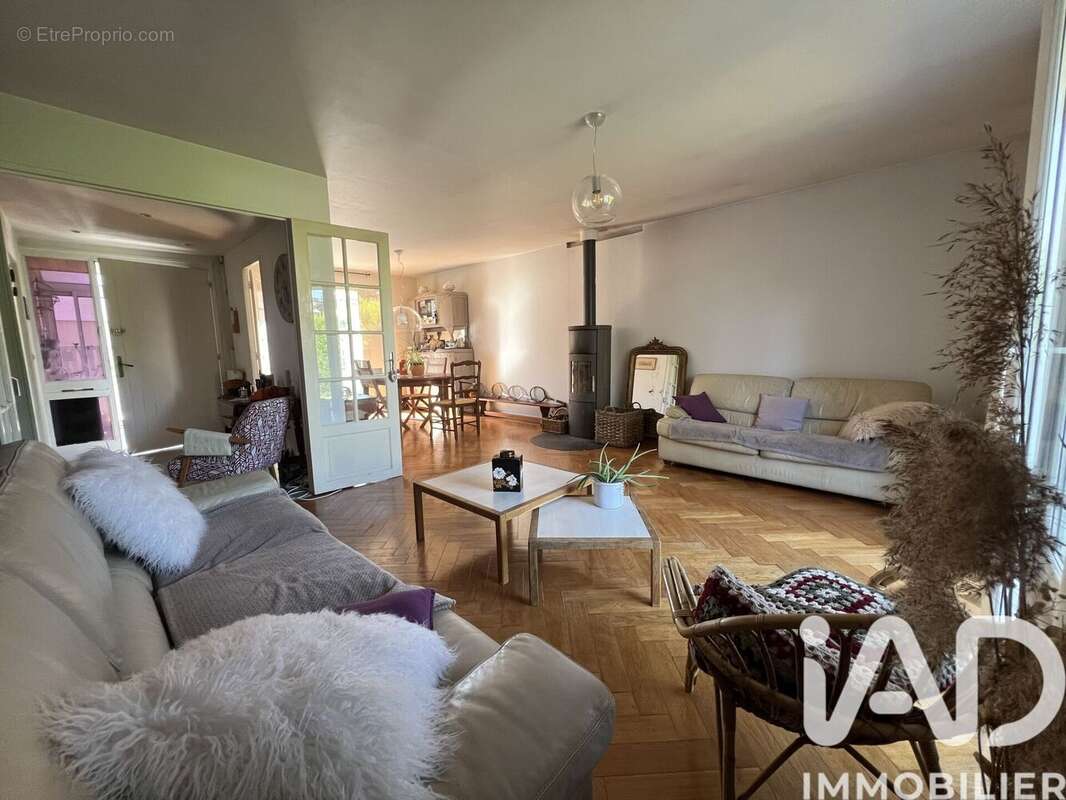 Photo 2 - Maison à PLAISIR