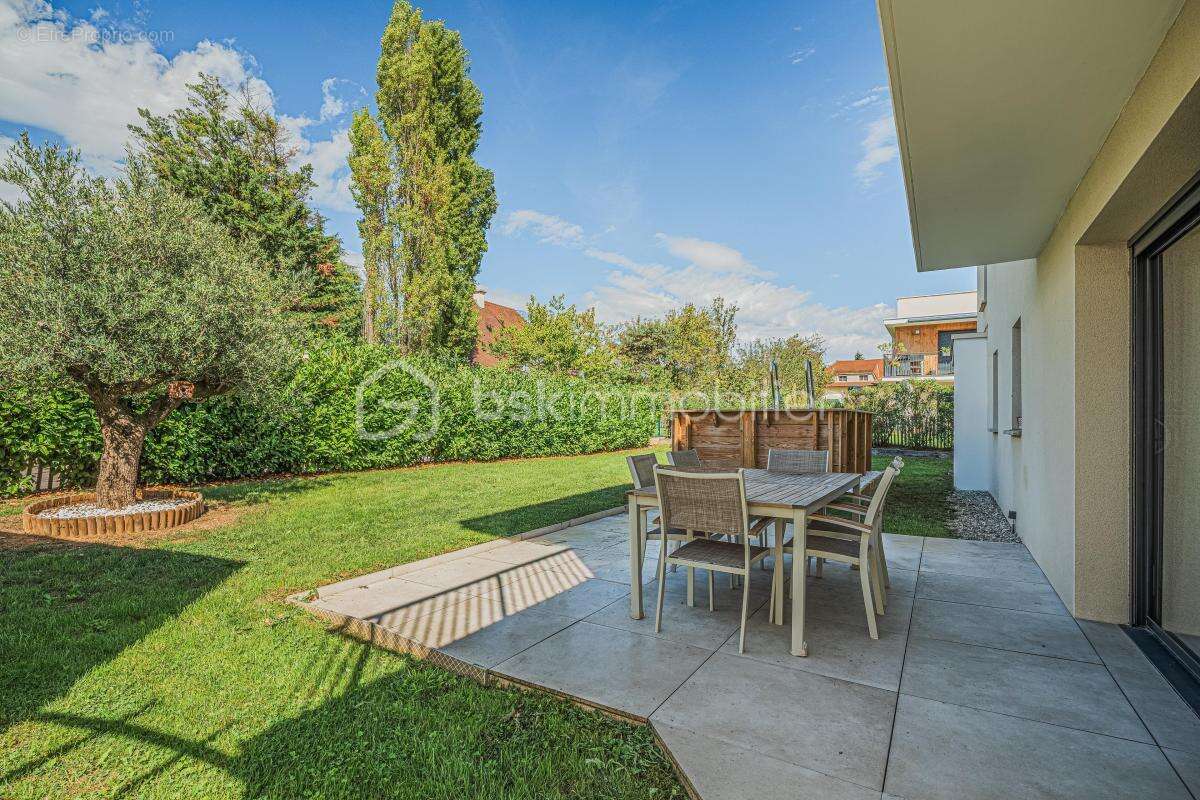 Appartement à CHAMPAGNIER