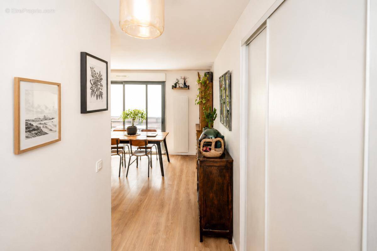 Appartement à BORDEAUX