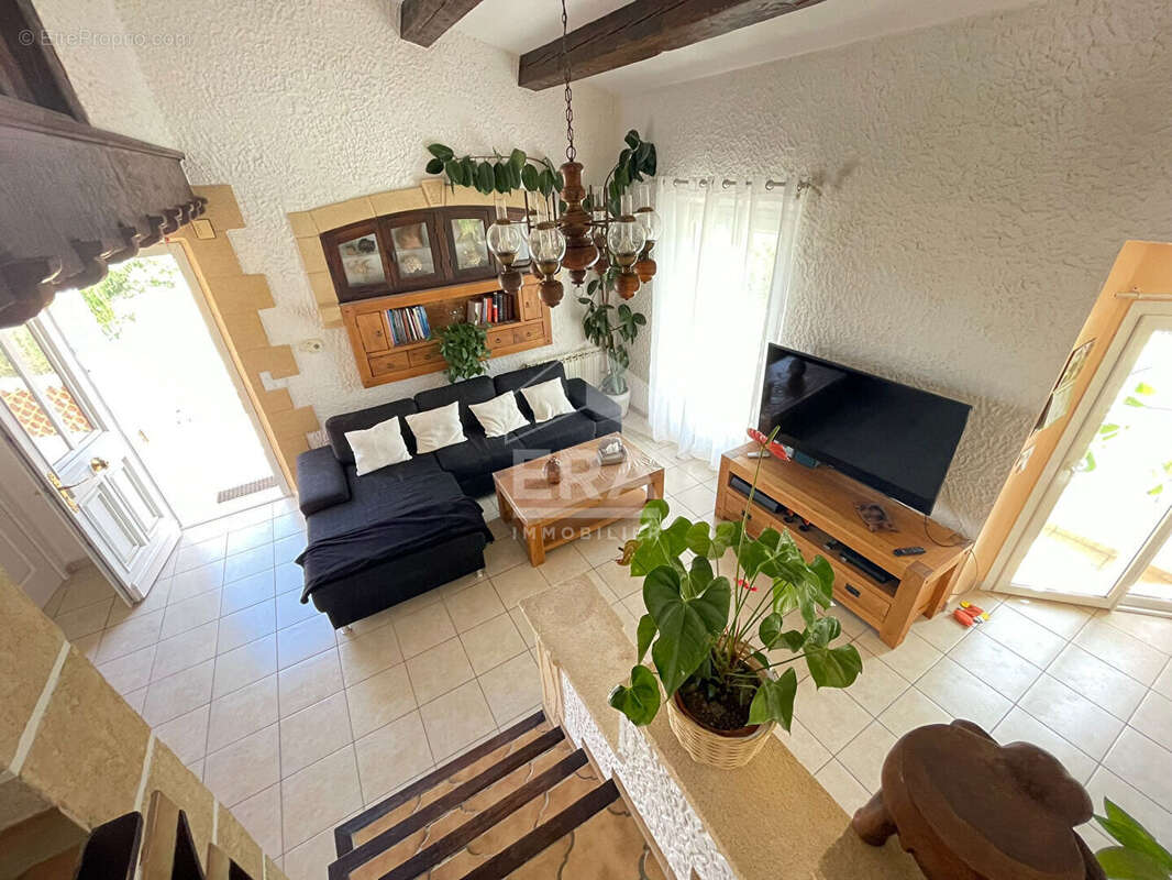 Maison à PEYRUIS