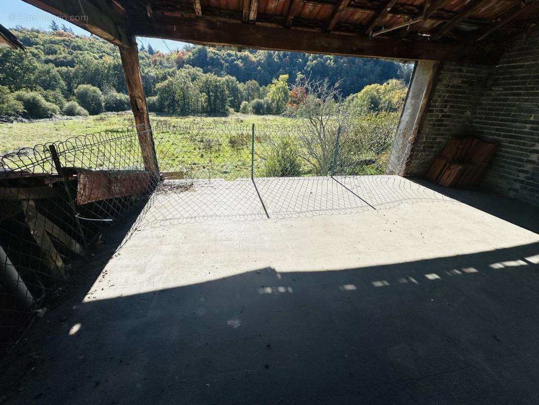 Maison à SAINT-PRIEST-TAURION