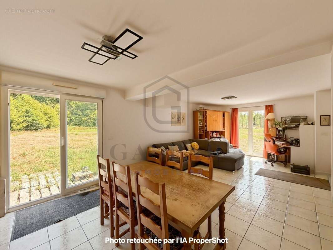 Maison 102 m² à Les Baux-De-Breteuil  - photo 5