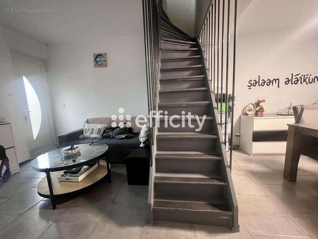 Maison à FACHES-THUMESNIL