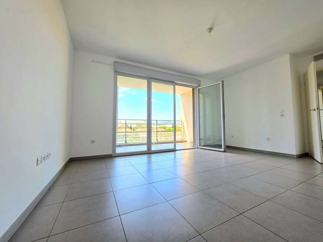 Appartement à MARSEILLE-10E