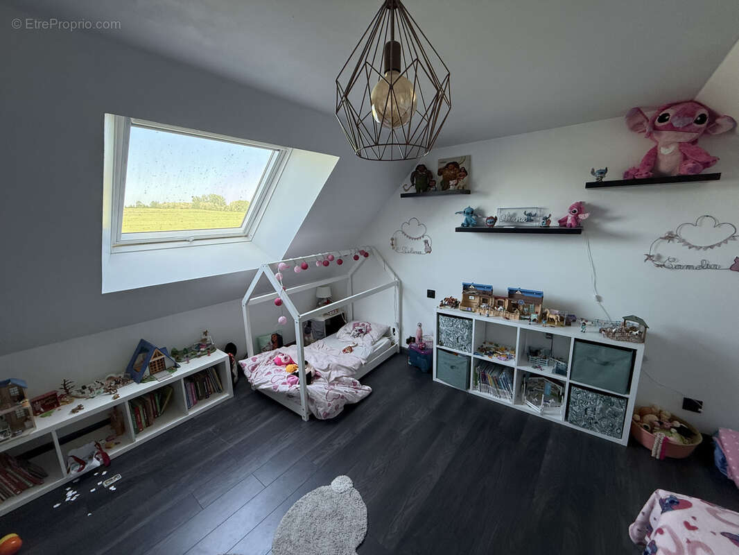 Maison à SAINT-OUEN-DE-MIMBRE