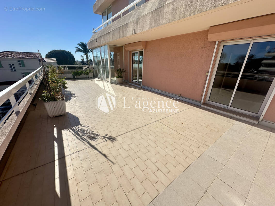 Appartement à CAGNES-SUR-MER