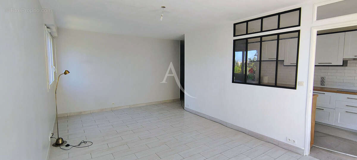 Bel appartement 4 pièces Résidence Le Jardin des Lys Les Ulis - photo 5