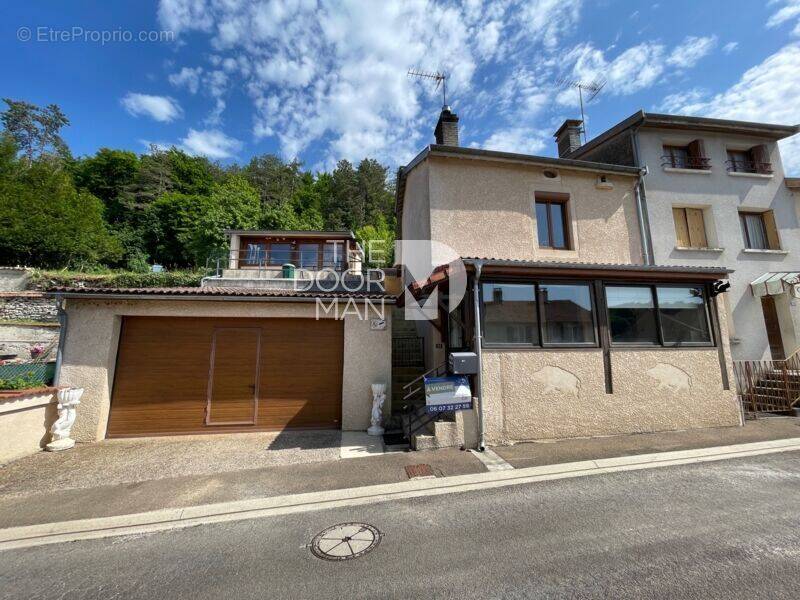 Maison à ROCHES-BETTAINCOURT