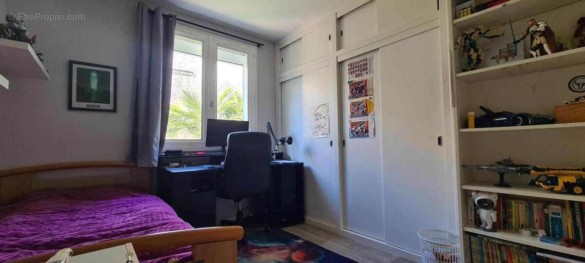 Maison Clisson 5 P . 3 Chs . Bureau . 81.29 M² . T 377 M² . Terrasse . Garage - photo 10