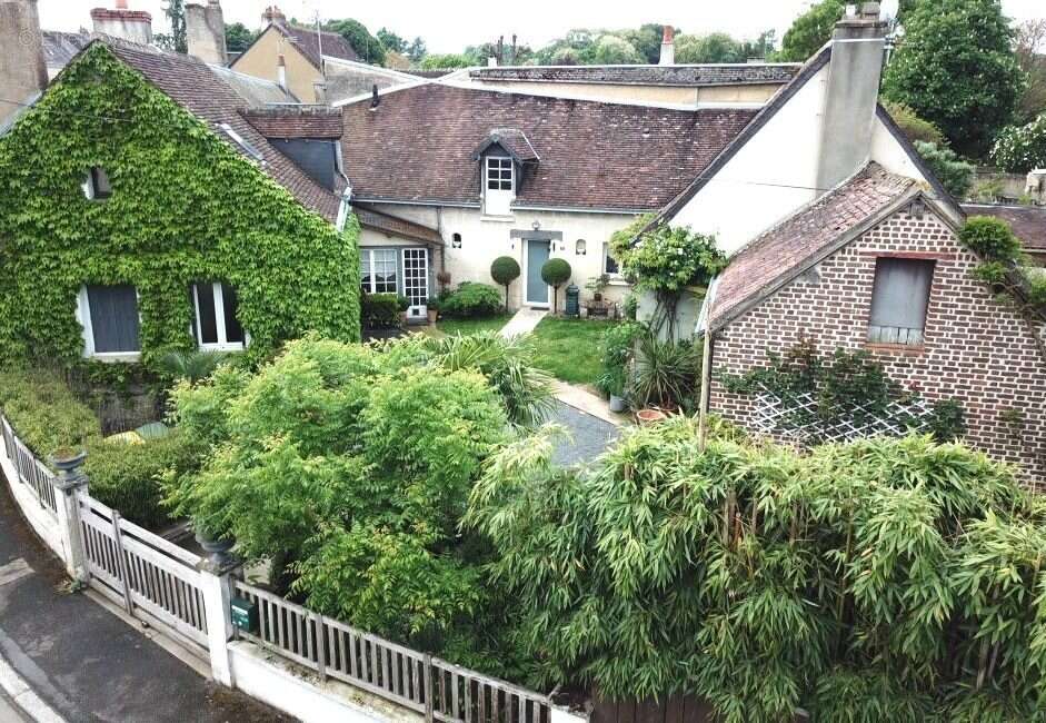 Maison 163 m² à Ternay  - photo 2